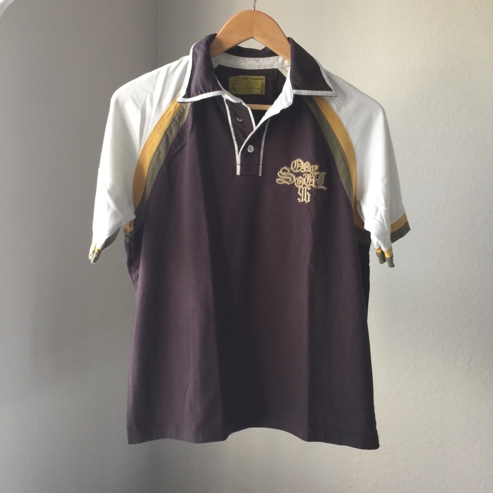 New listing! Men’s collared shirt